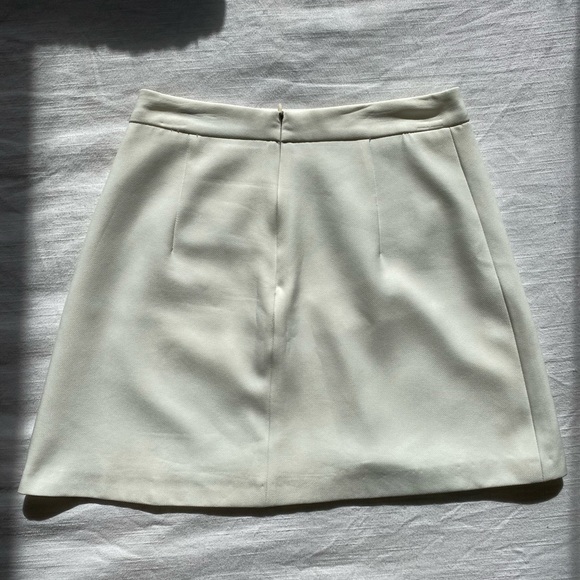 ZARA White Mini Zip Skirt - Picture 5 of 5